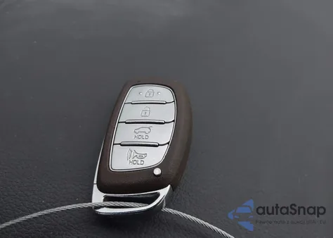 2020 Hyundai Tucson Sport z USA, uszkodzony, nr VIN KM8J3CAL9LU171327